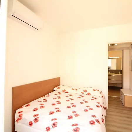 Conseil Immo, Pedestrian Street Balcony Hoche Area -odon- Apartamento